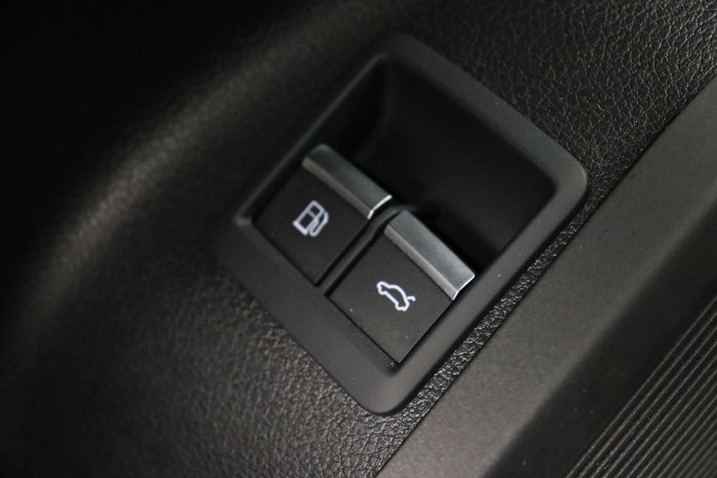 Fahrzeugabbildung Audi Q5 50 TFSI e quattro S tronic advanced Matrix|LM
