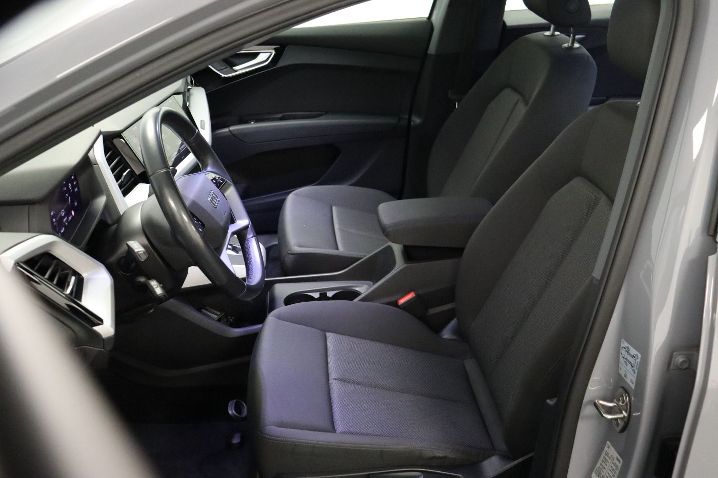 Fahrzeugabbildung Audi Q4 Sportback e-tron 35 Standhzg|ACC|LED|Navi|PDC