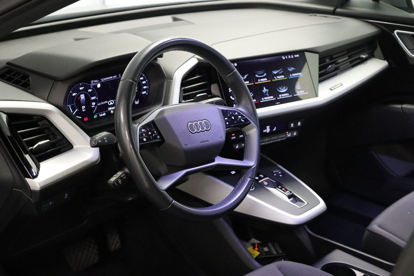 Fahrzeugabbildung Audi Q4 Sportback e-tron 35 Standhzg|ACC|LED|Navi|PDC