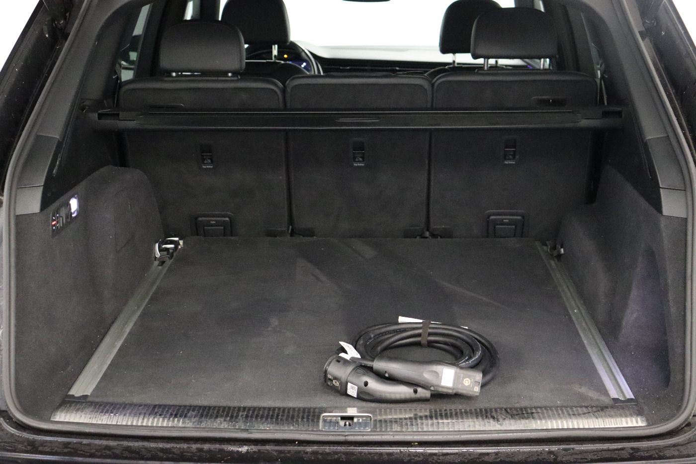 Fahrzeug autohaus mense Fahrzeugabbildung Audi Q7 55 eTFSI Matrix|CarPlay|AHK|HUD|Luft|Standhzg