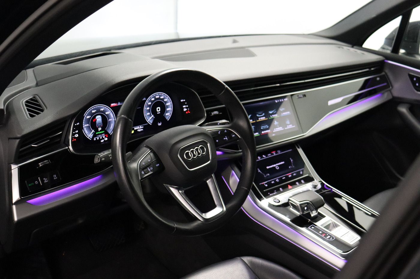 Fahrzeug autohaus mense Fahrzeugabbildung Audi Q7 55 eTFSI Matrix|CarPlay|AHK|HUD|Luft|Standhzg