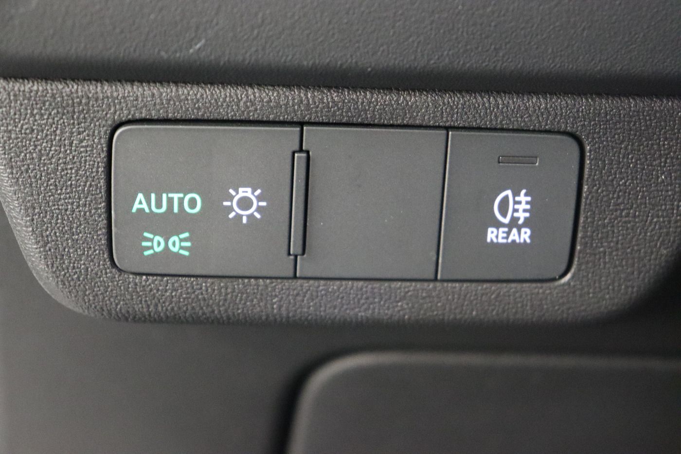 Fahrzeugabbildung Audi Q4 e-tron 40 Pano|SD|Standhzg|ACC|LED|Navi