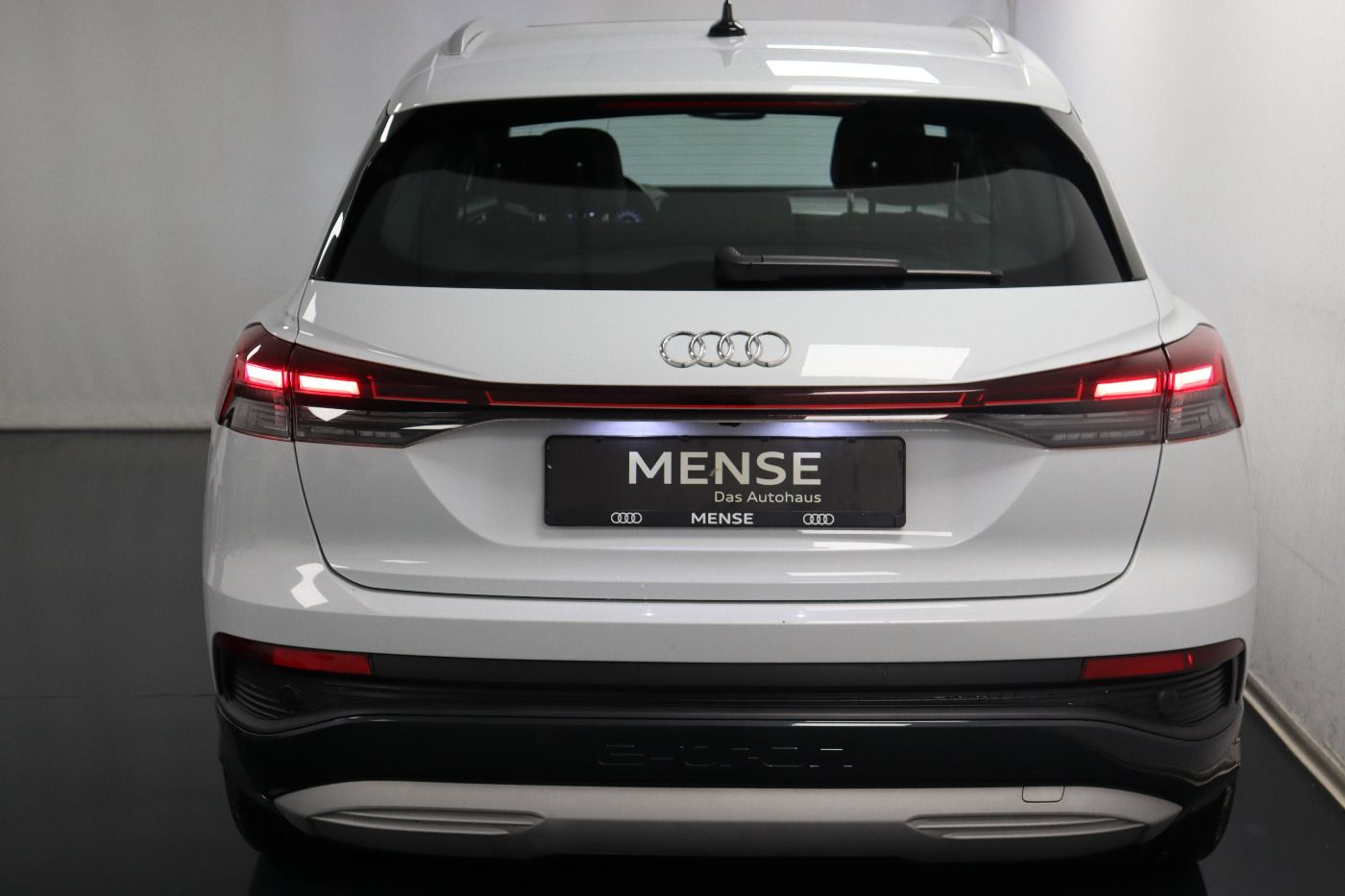 Fahrzeugabbildung Audi Q4 e-tron 40 Pano|SD|Standhzg|ACC|LED|Navi