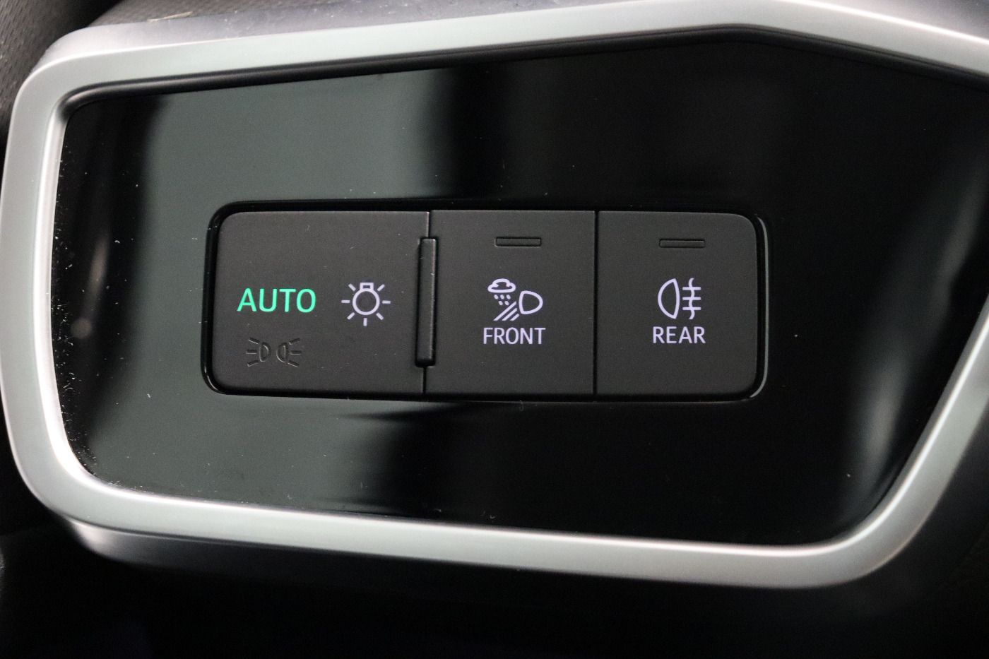 Fahrzeugabbildung Audi A6 Avant 40TDI quattro S-tronic sport CarPlay|AH