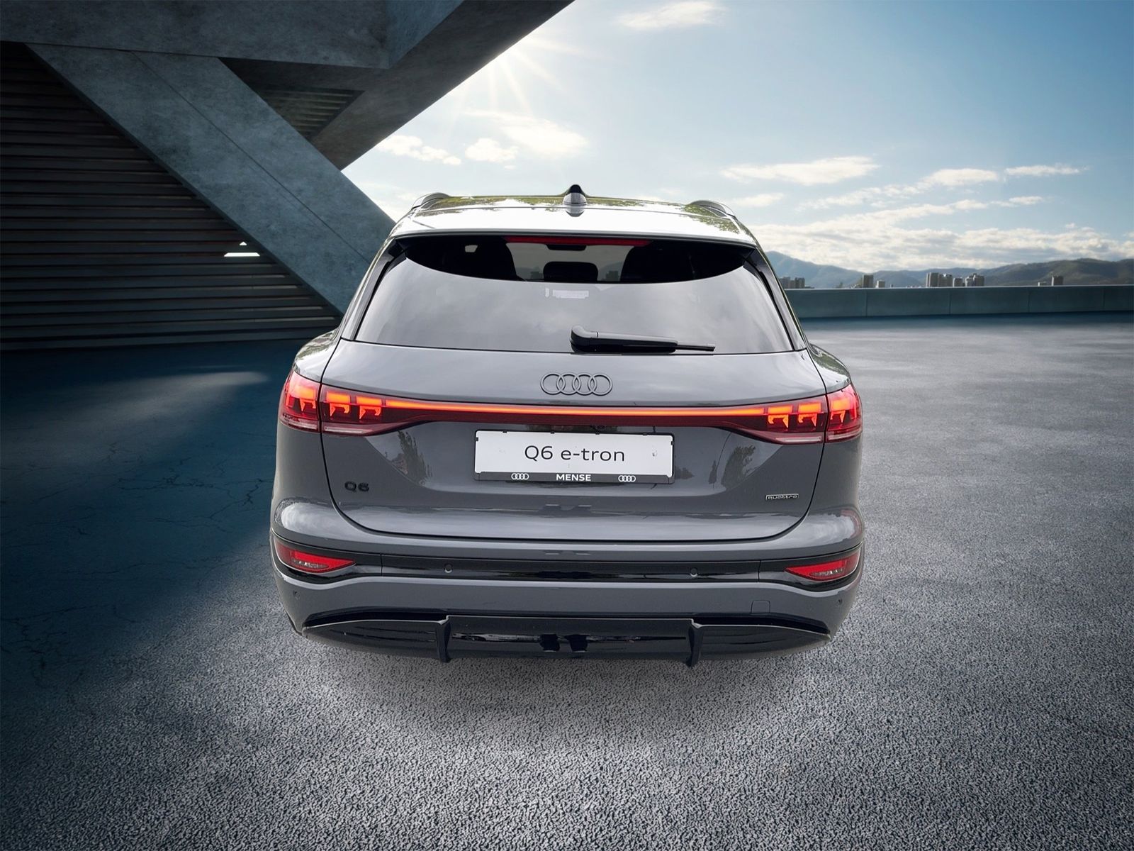 Fahrzeugabbildung Audi Q6 SUV e-tron quattro 285 kW B&O|AHK|HUD|Luft|LM