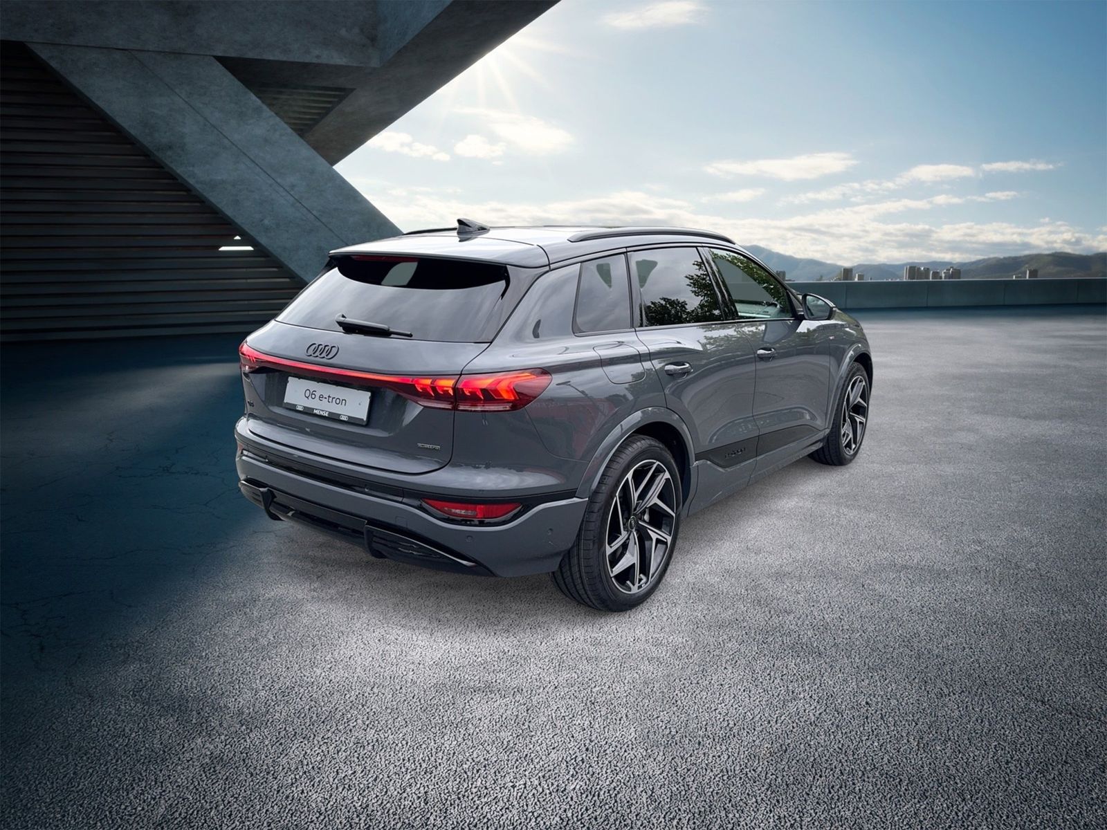 Fahrzeugabbildung Audi Q6 SUV e-tron quattro 285 kW B&O|AHK|HUD|Luft|LM