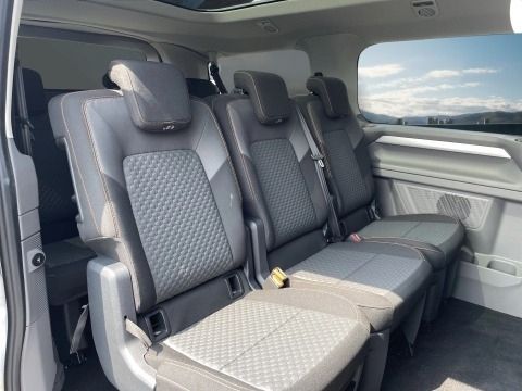 Fahrzeugabbildung Volkswagen VW NFZ e-Caravelle Life 160 kW BEV