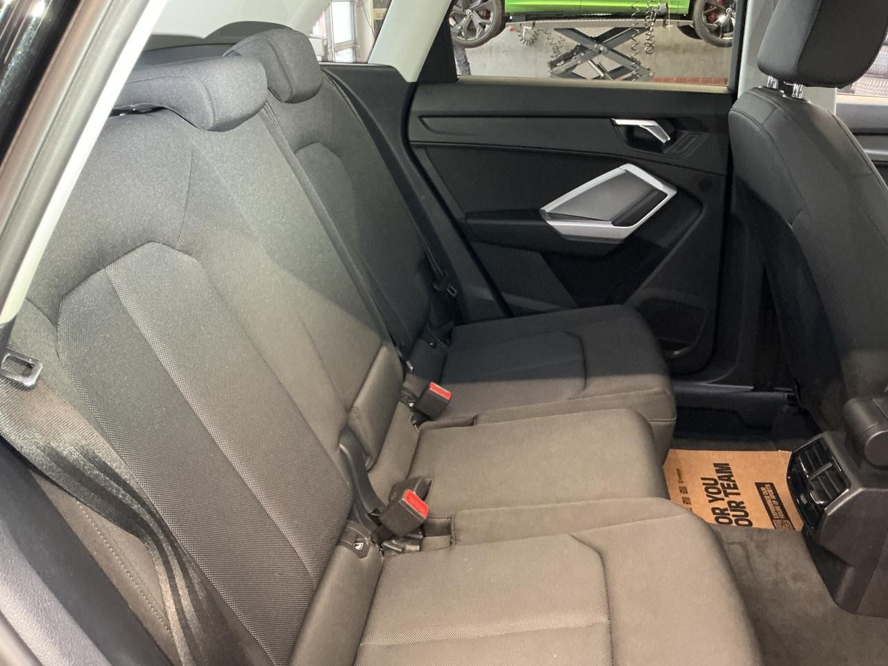 Fahrzeugabbildung Audi Q3 45 TFSIe S tronic LED|Navi|Kamera