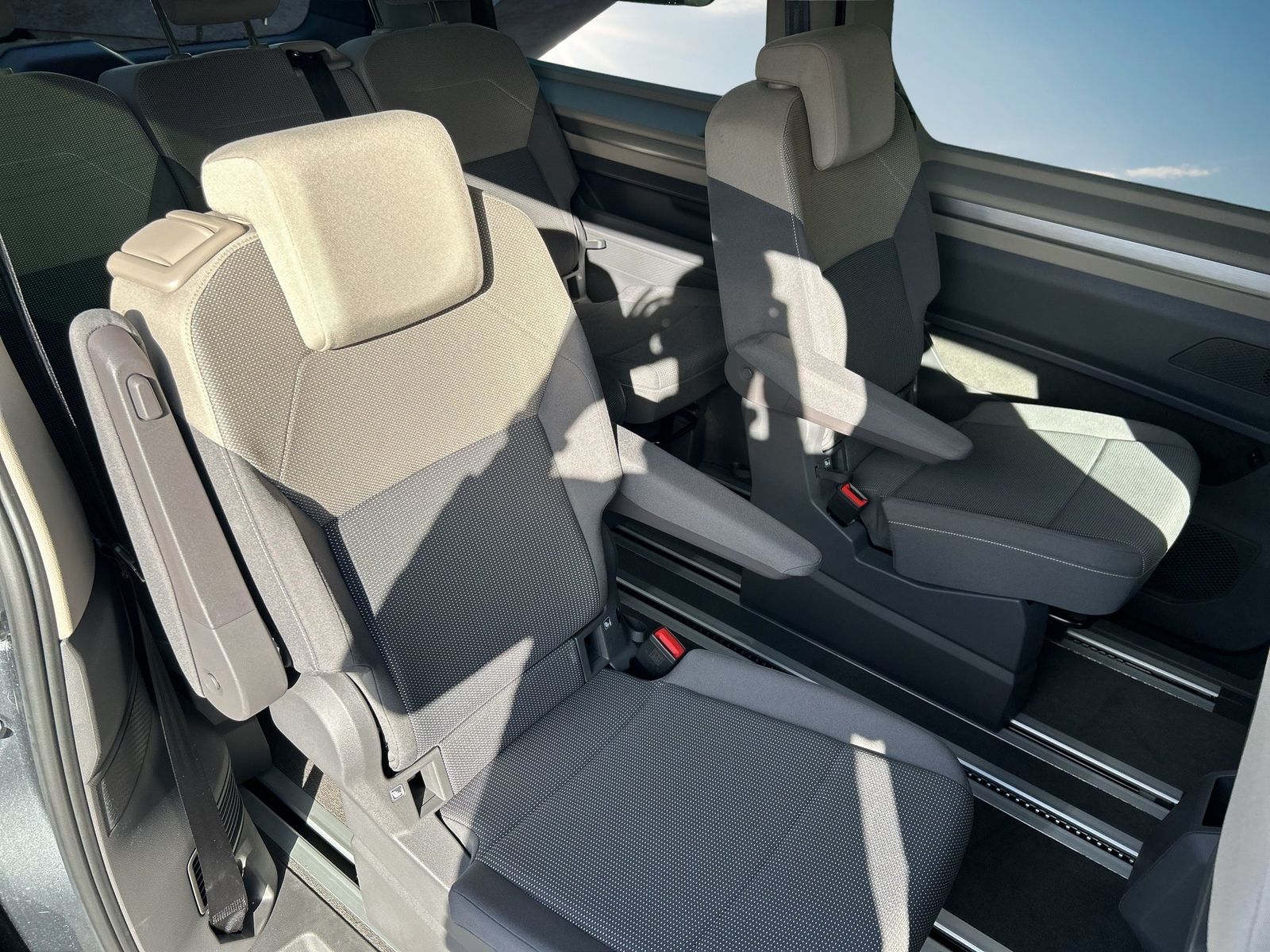 Fahrzeug autohaus mense Fahrzeugabbildung Volkswagen Multivan Life 2.0 l TDI 110 kW LÜ DSG