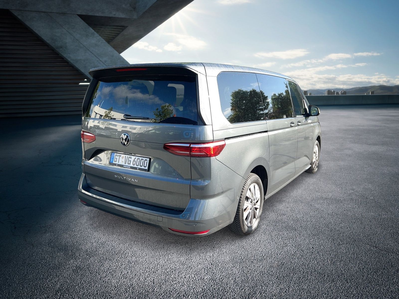 Fahrzeug autohaus mense Fahrzeugabbildung Volkswagen Multivan Life 2.0 l TDI 110 kW LÜ DSG