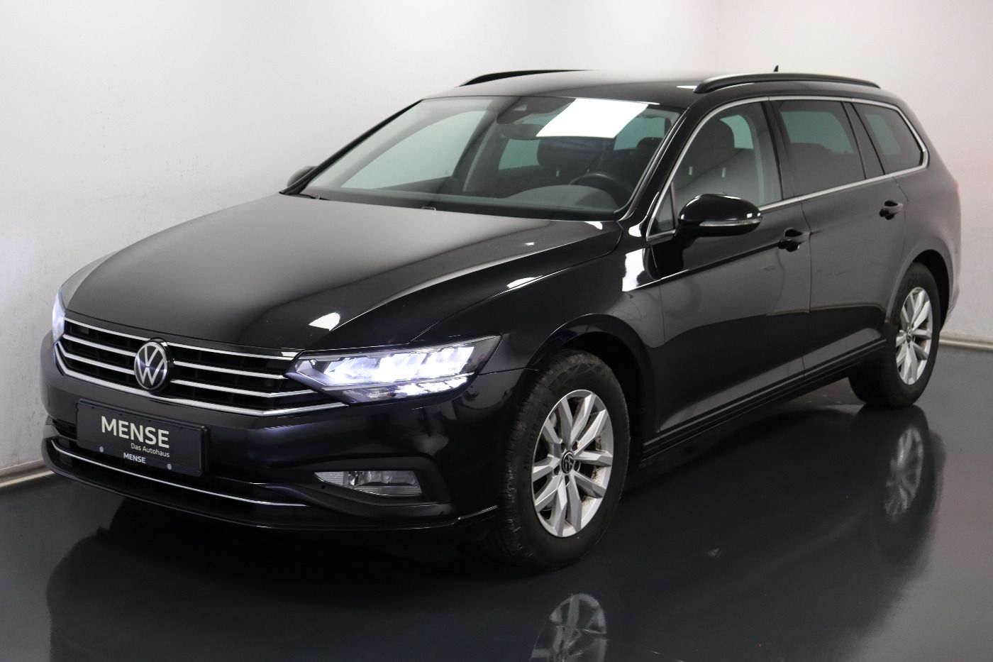 Fahrzeug autohaus mense Fahrzeugabbildung Volkswagen Passat Variant 2.0 TDI DSG Business AHK|ACC|LED