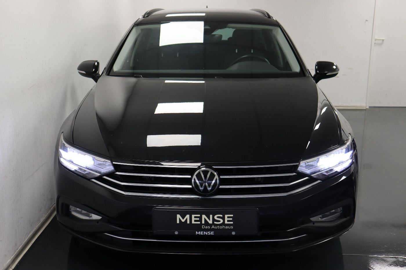 Fahrzeug autohaus mense Fahrzeugabbildung Volkswagen Passat Variant 2.0 TDI DSG Business AHK|ACC|LED