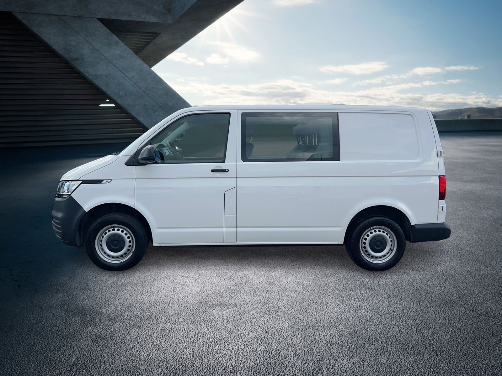Fahrzeugabbildung Volkswagen T6.1 Transporter Kasten Plus TDI Trendline KR