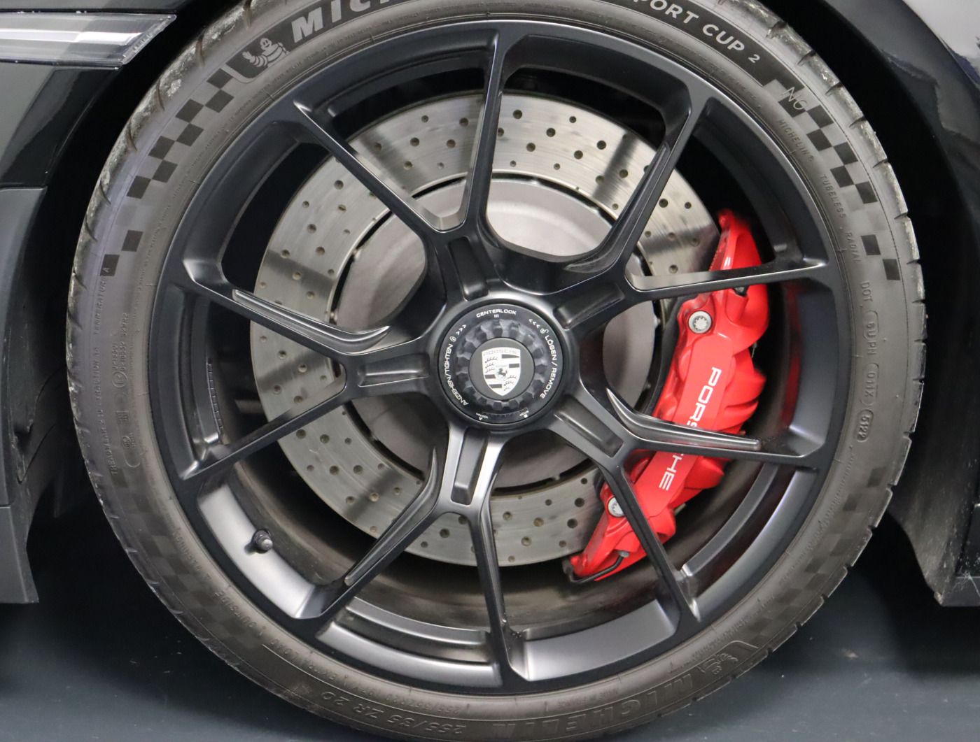 Fahrzeug autohaus mense Fahrzeugabbildung Porsche 911 992 GT3Touring Sport-Chrono Approved 01.28