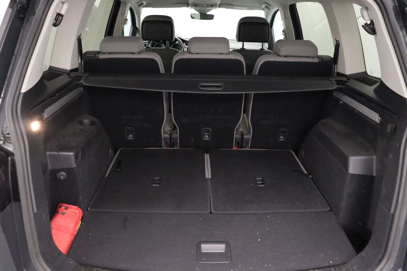 Fahrzeugabbildung Volkswagen Touran 1.5 TSI Comfortline CarPlay|ACC|Navi