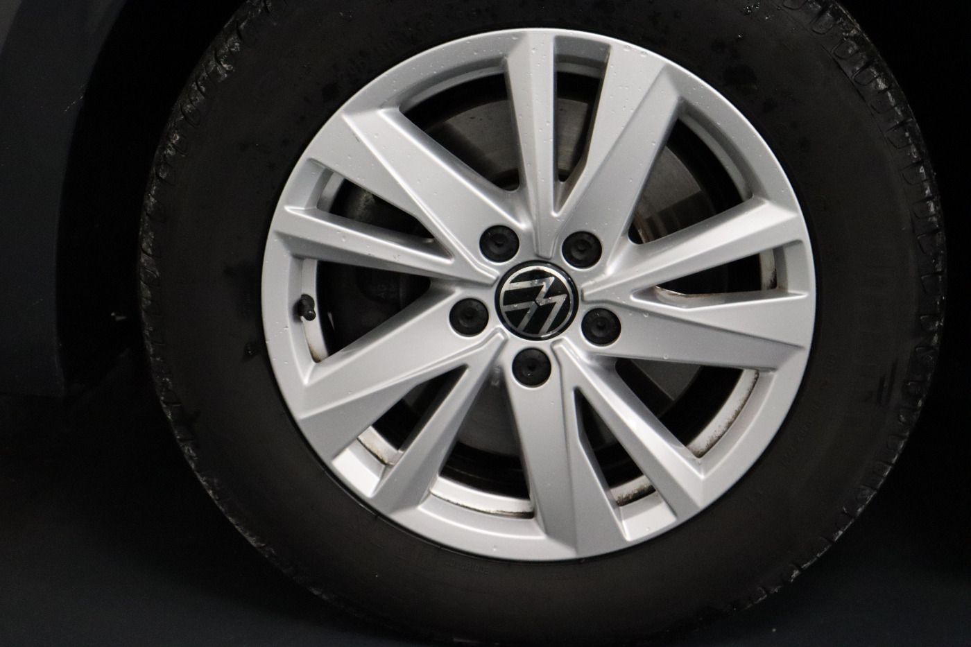 Fahrzeugabbildung Volkswagen Touran 1.5 TSI Comfortline CarPlay|ACC|Navi