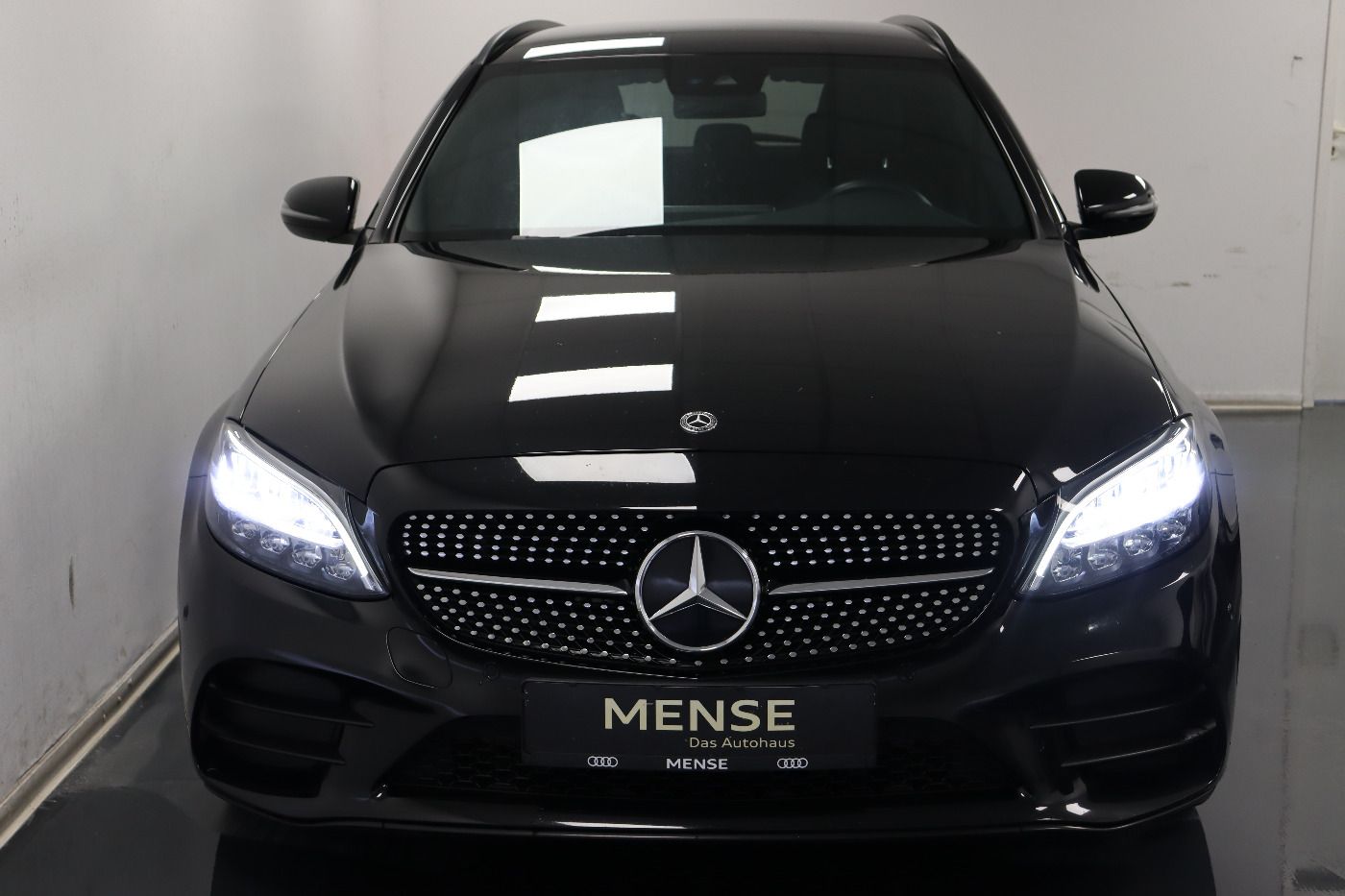 Fahrzeug autohaus mense Fahrzeugabbildung Mercedes-Benz C 300 e T AMG Line 9G-Tronic LED|Facelift|KeyLes