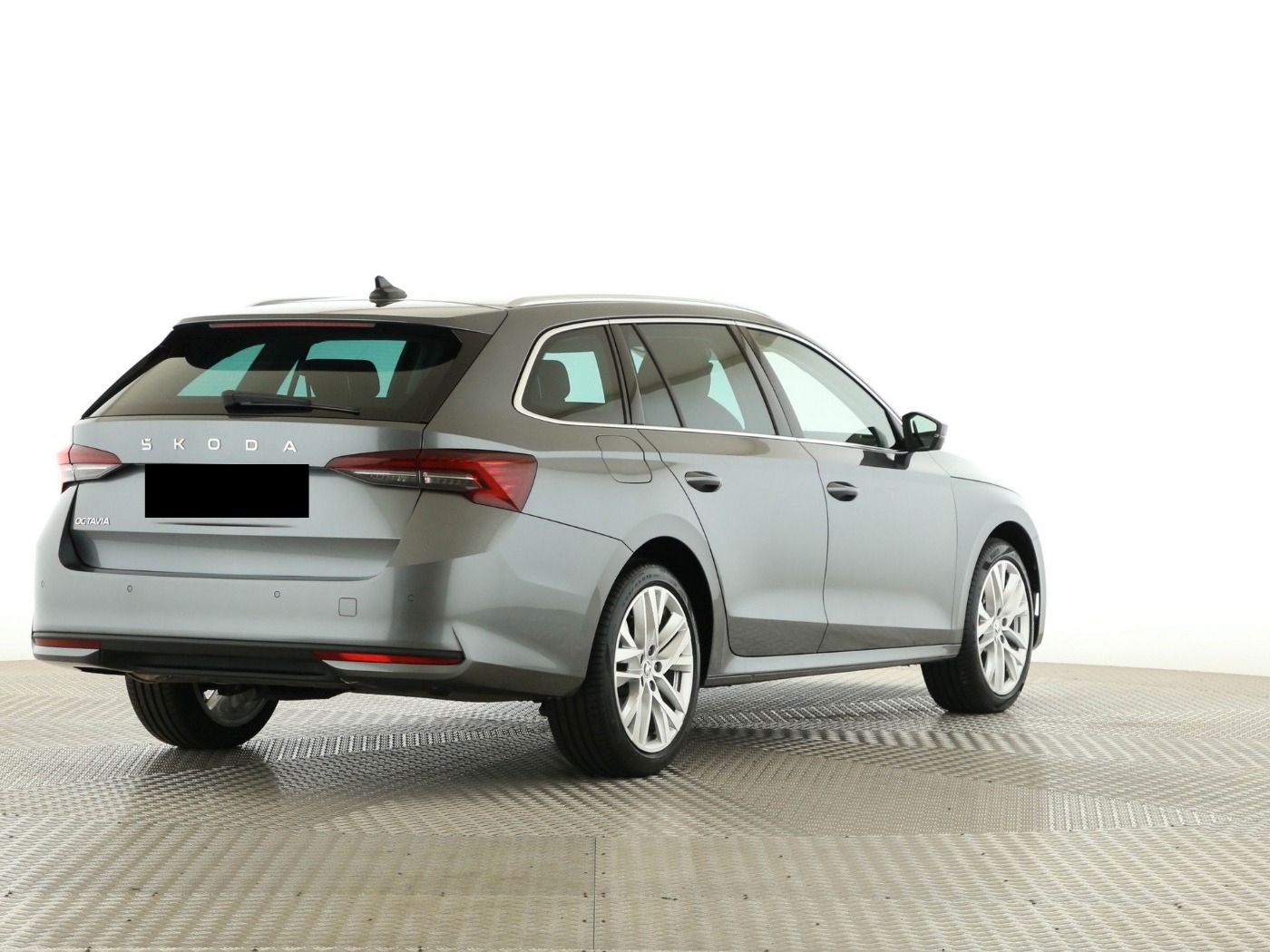 Fahrzeug autohaus mense Fahrzeugabbildung SKODA Octavia Combi 2.0 TDI W Selection AHK|HUD|ACC|LM