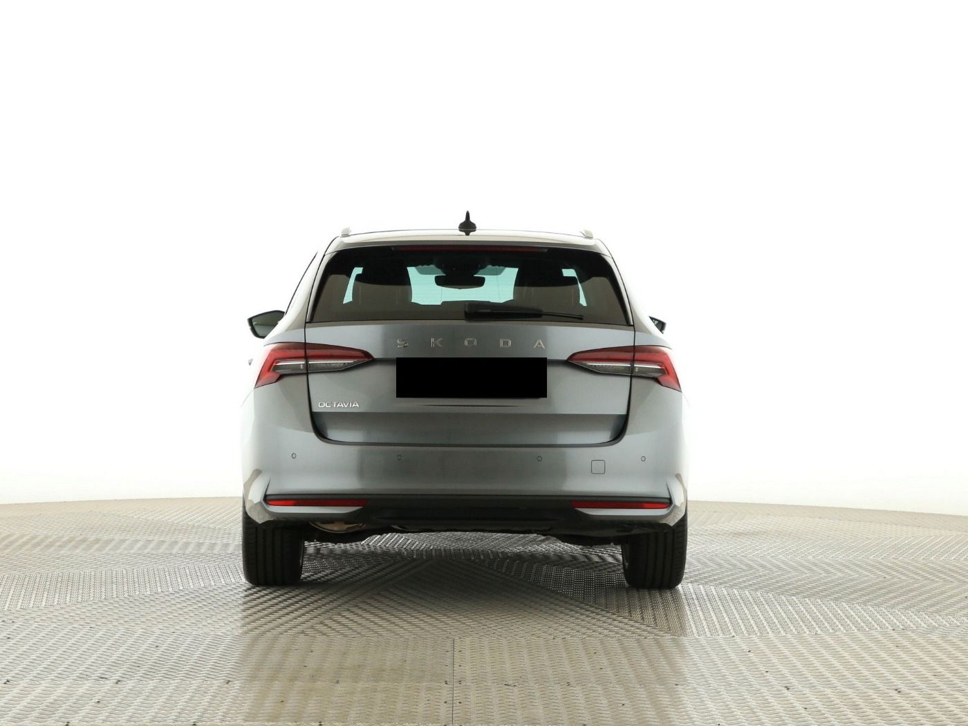 Fahrzeug autohaus mense Fahrzeugabbildung SKODA Octavia Combi 2.0 TDI W Selection AHK|HUD|ACC|LM