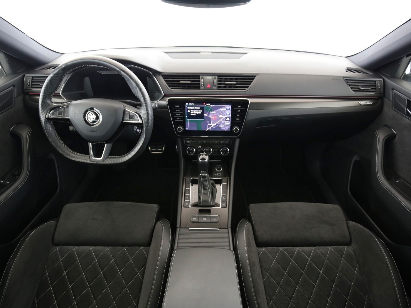 Fahrzeug autohaus mense Fahrzeugabbildung SKODA Superb Combi 2.0 TDI SportLine Pano|SD|ACC|LED