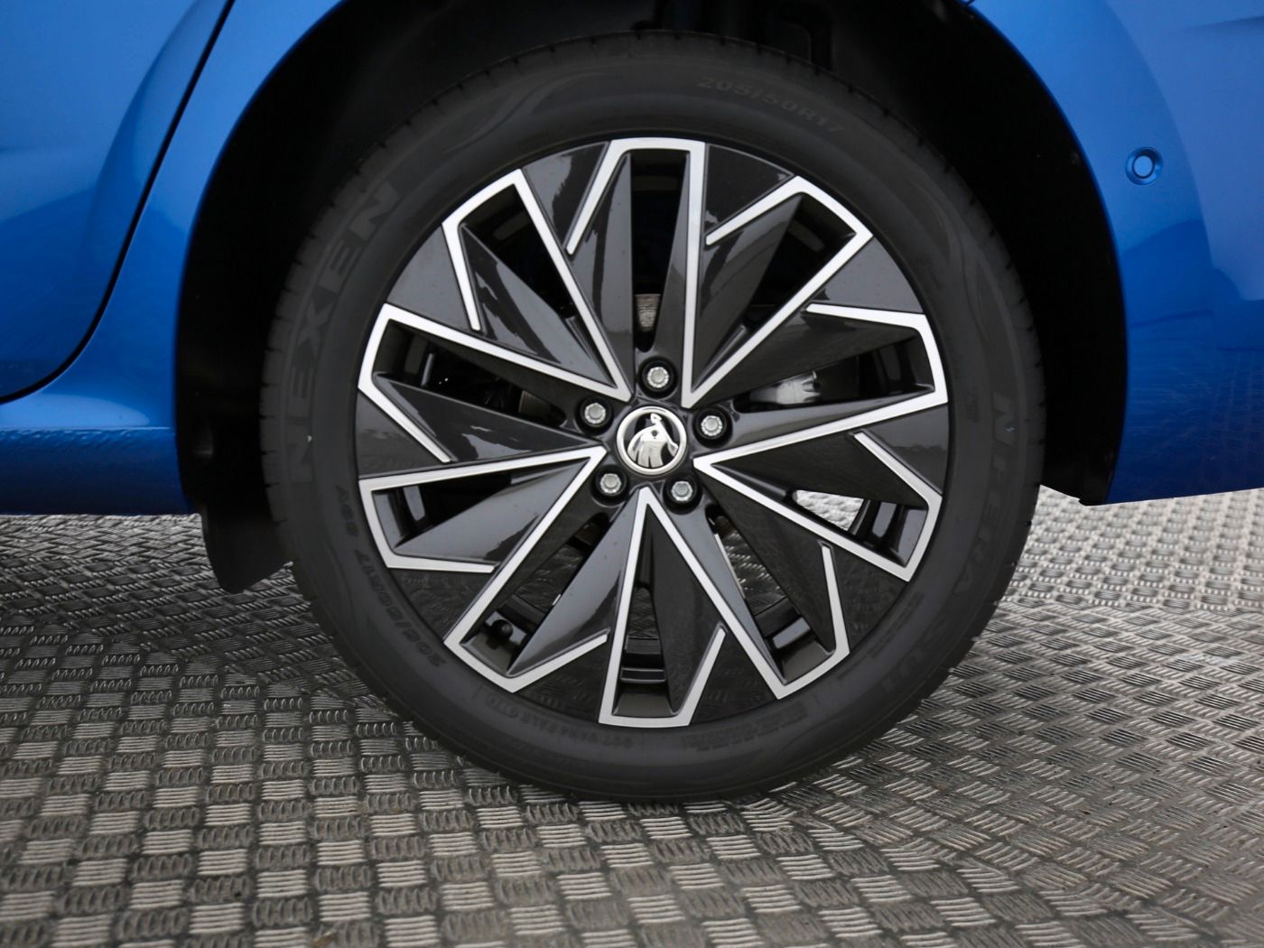 Fahrzeugabbildung SKODA Scala 1.0 TSI Drive Matrix|ACC|LED|VirtualCP|PDC