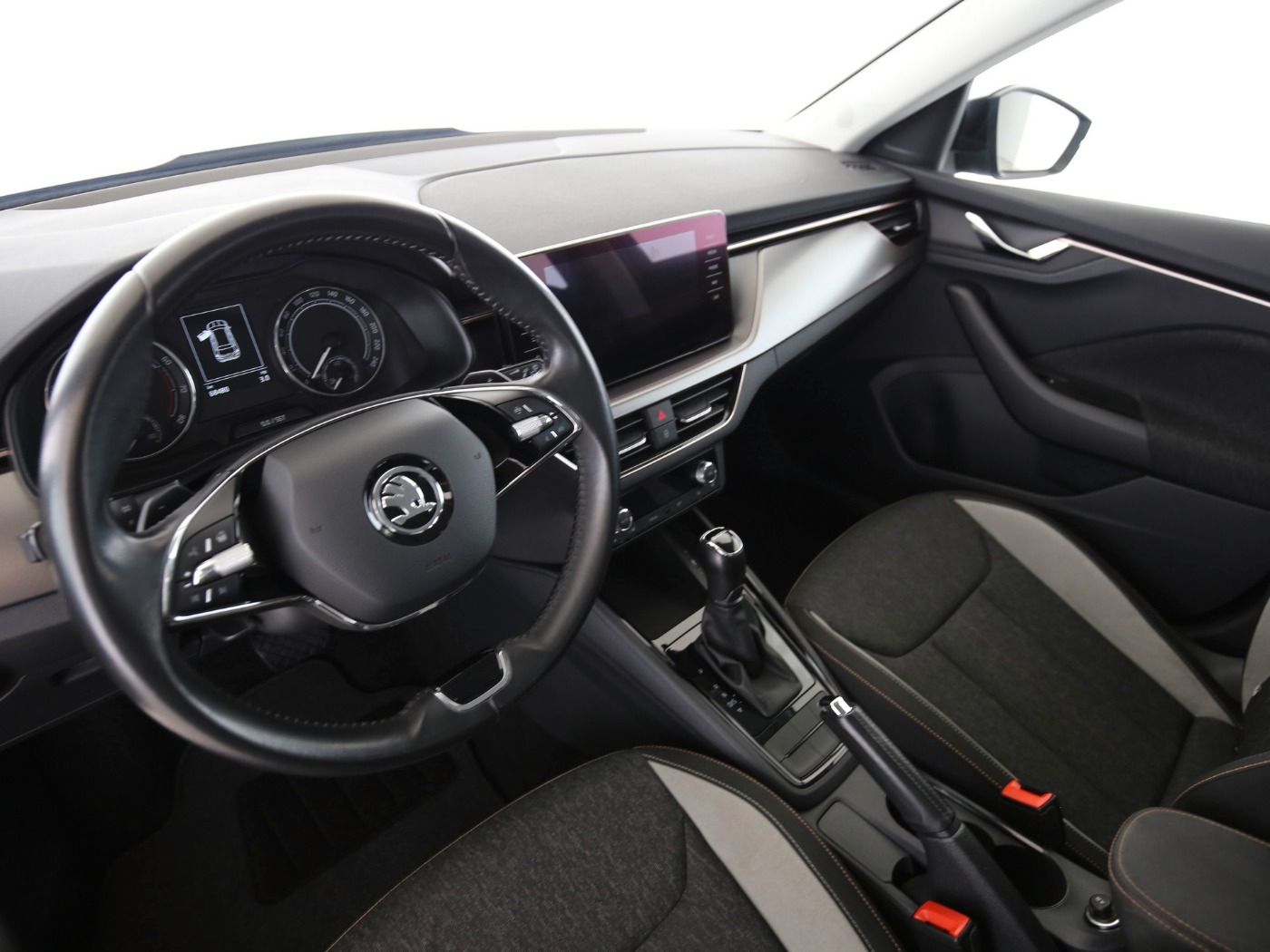 Fahrzeugabbildung SKODA Kamiq 1.0 TSI Style AHK|LED|Navi|Fernlichtass.