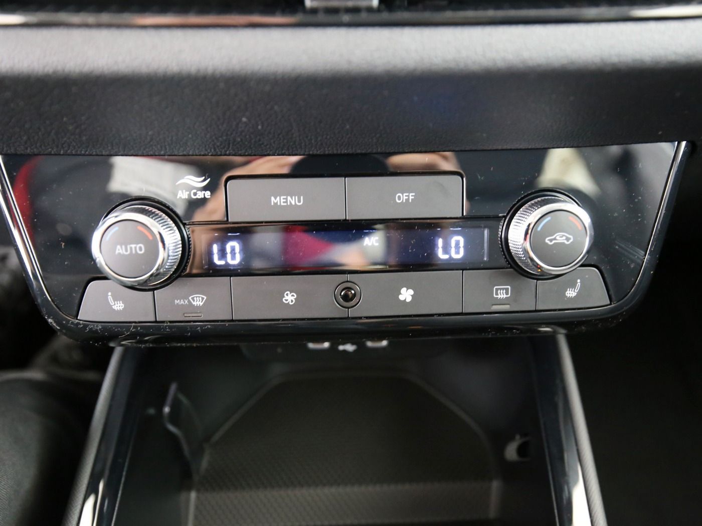 Fahrzeug autohaus mense Fahrzeugabbildung SKODA Fabia 1.0 TSI Tour LED|Navi|VirtualCP|DynLicht