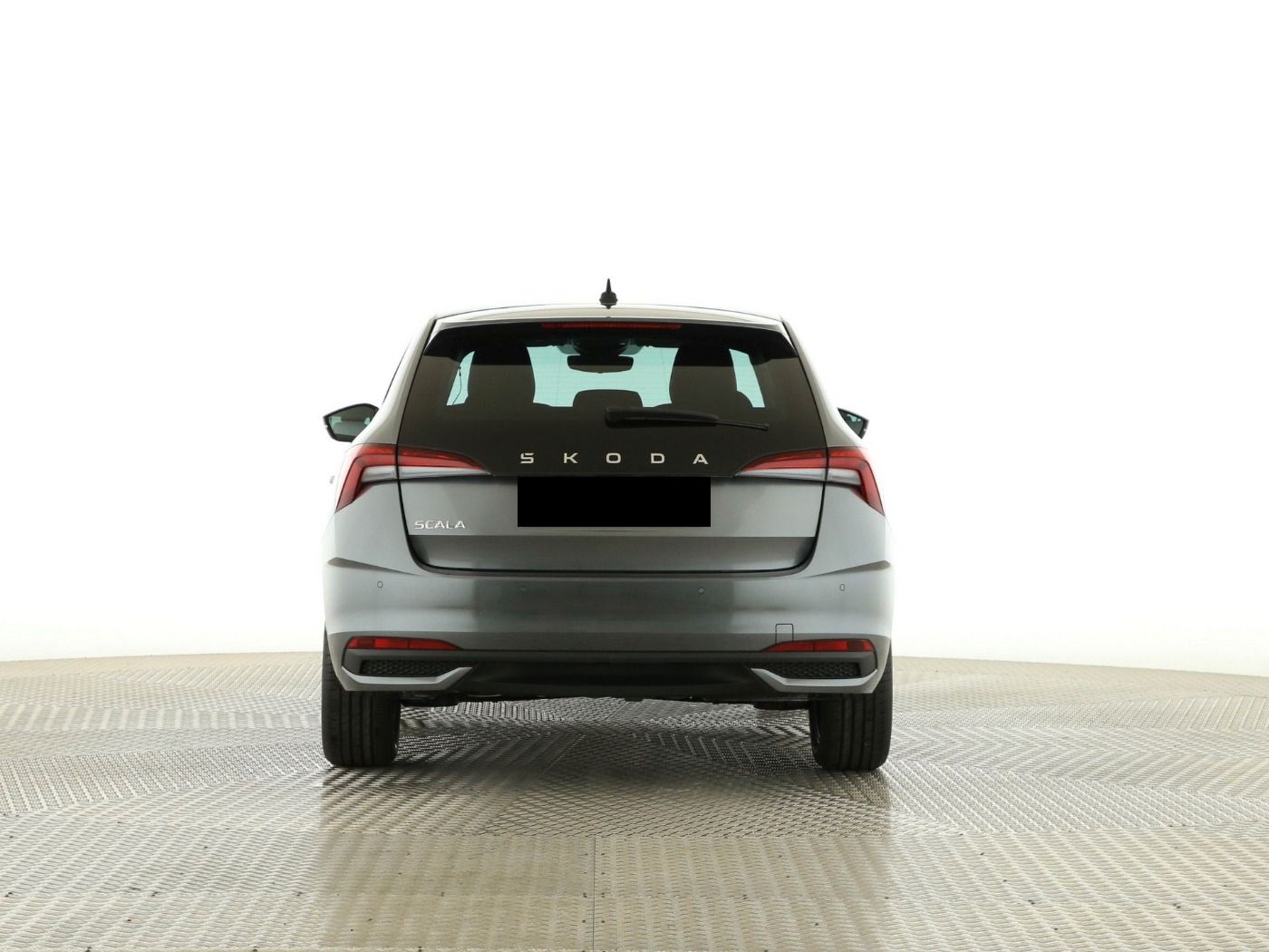 Fahrzeugabbildung SKODA Scala 1.0 TSI TOUR AHK|LED|VirtualCP|PDC|LM