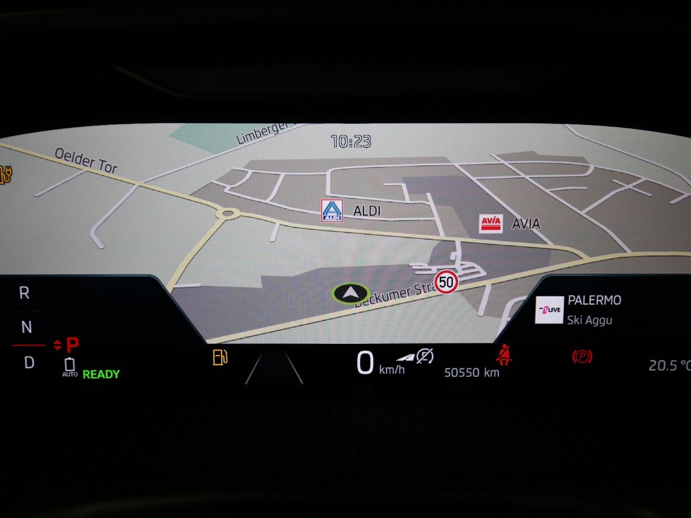 Fahrzeugabbildung SKODA Octavia Combi 1.4 TSI Style iV HUD|4xSHZG|ACC|LM