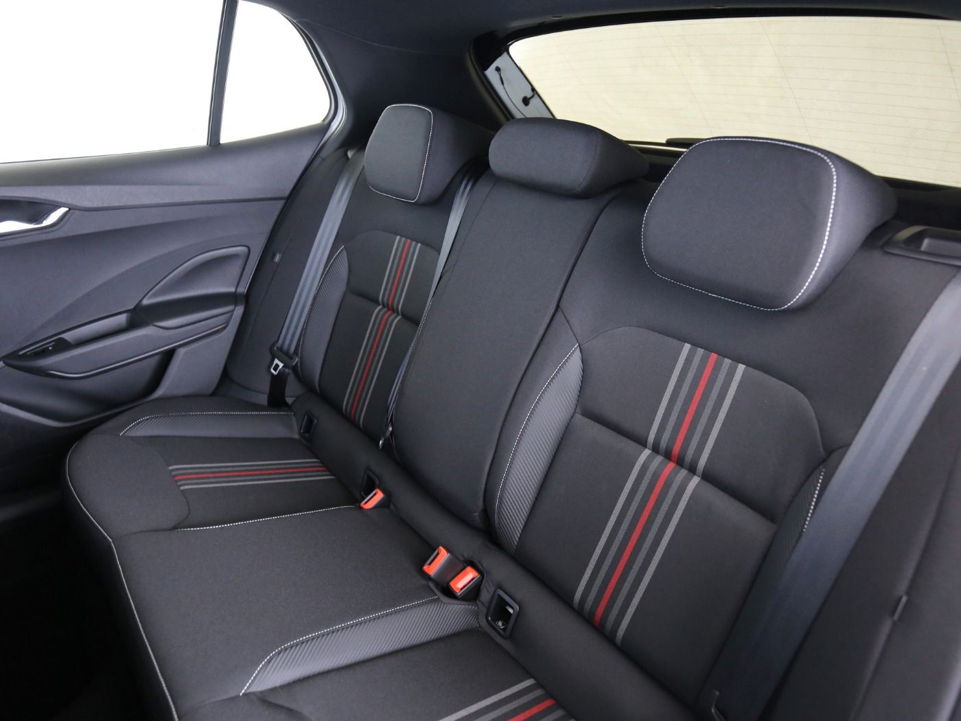 Fahrzeugabbildung SKODA Fabia 1.5 TSI Monte Carlo LED|Navi|VirtualCP|PDC