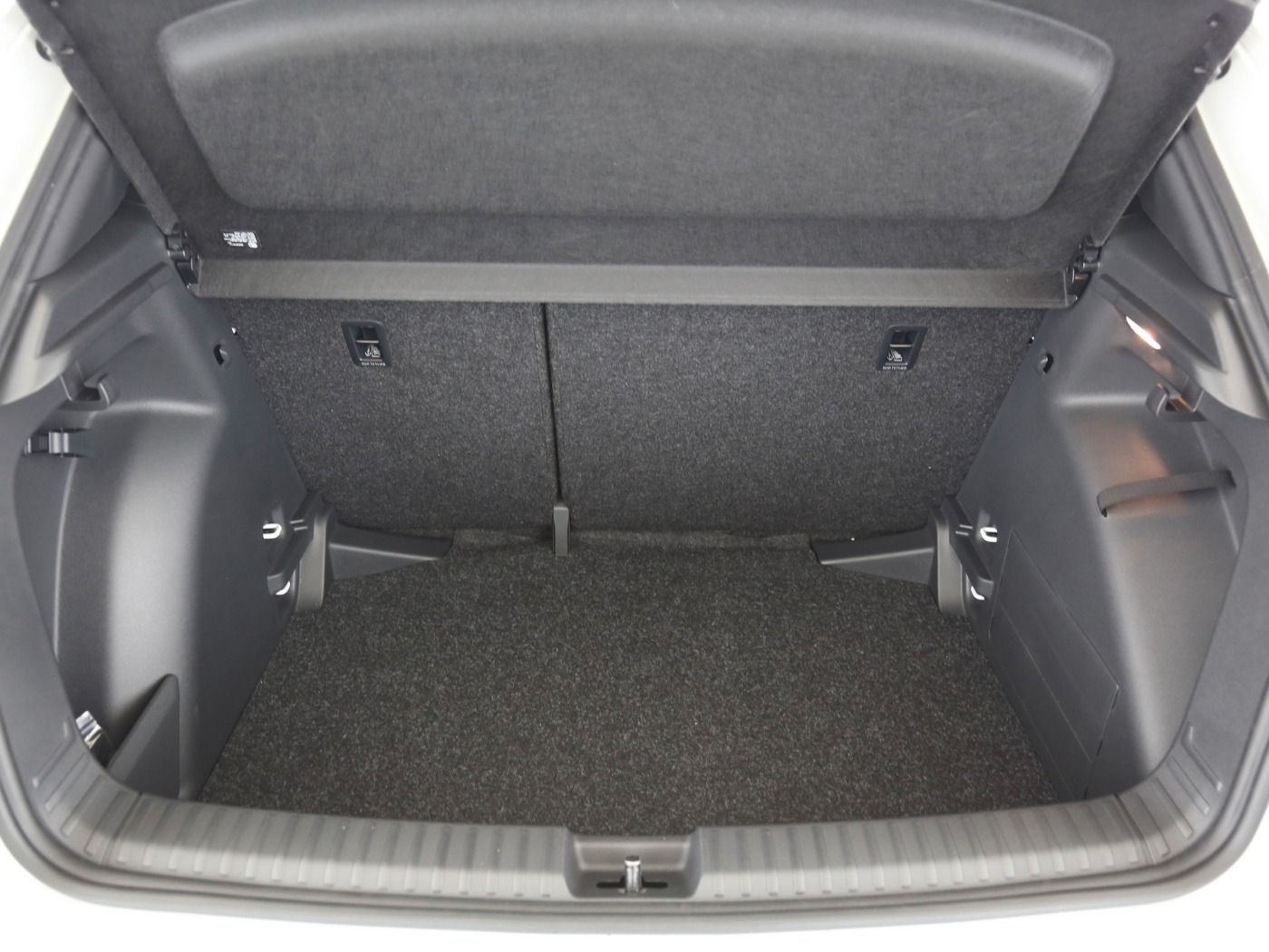 Fahrzeugabbildung SKODA Fabia 1.5 TSI Monte Carlo LED|Navi|VirtualCP|PDC