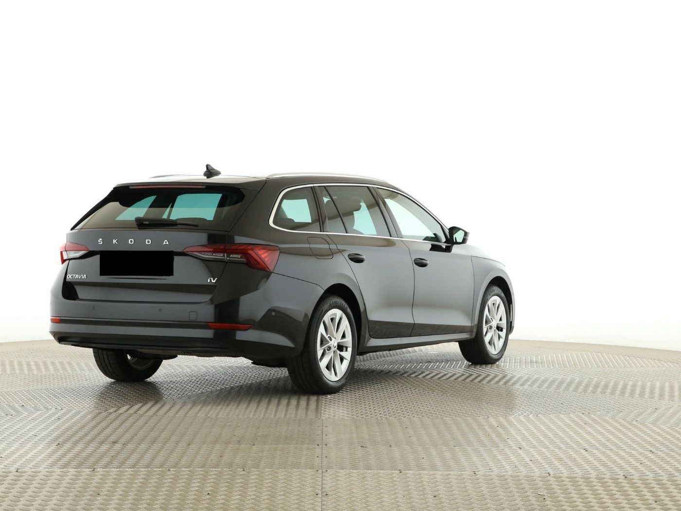 Fahrzeug autohaus mense Fahrzeugabbildung SKODA Octavia Combi 1.4 TSI Style iV HUD|4xSHZG|ACC|LM