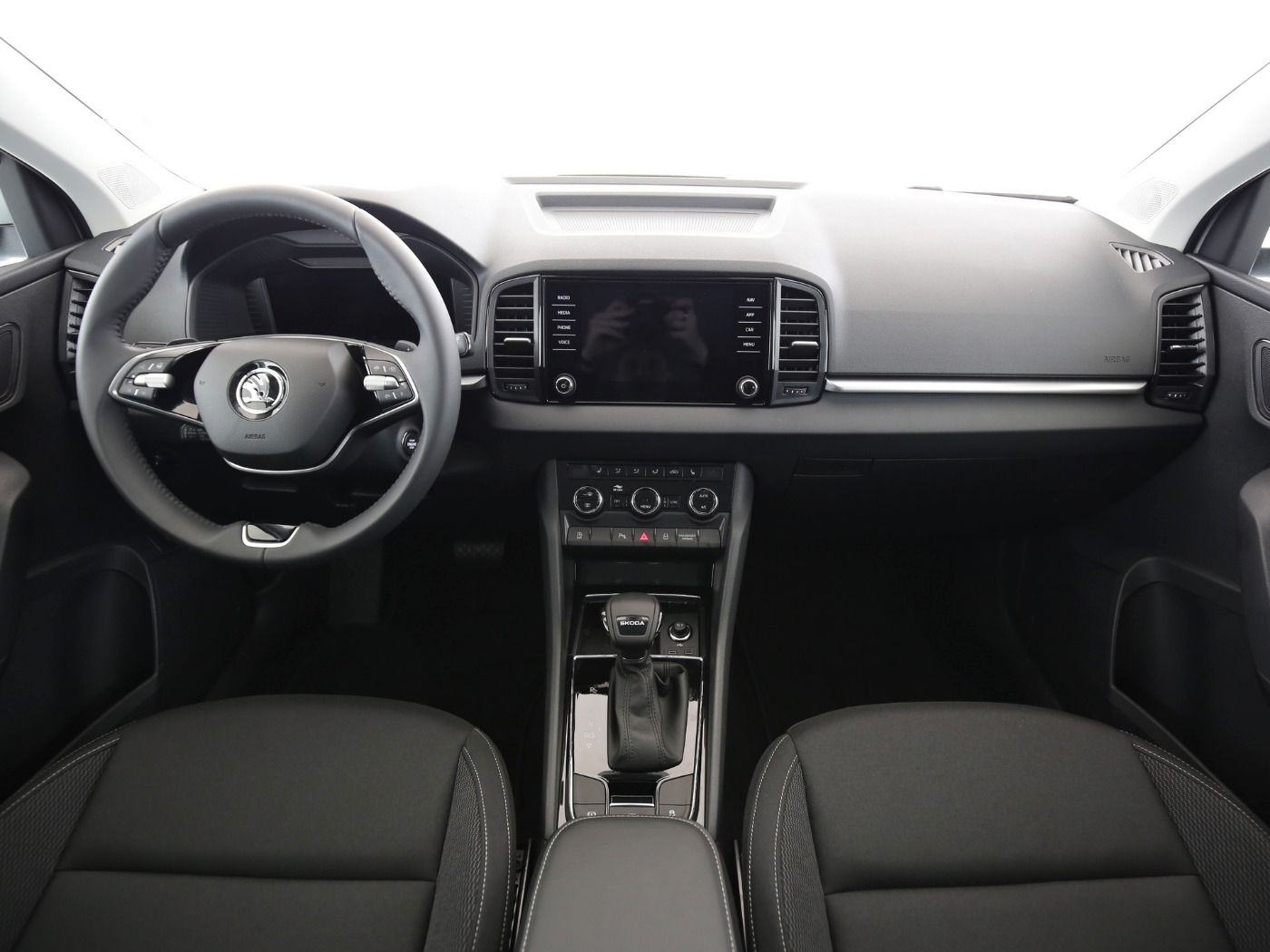 Fahrzeugabbildung SKODA Karoq 1.5 TSI ACT Selection AHK|ACC|LED|Navi|PDC