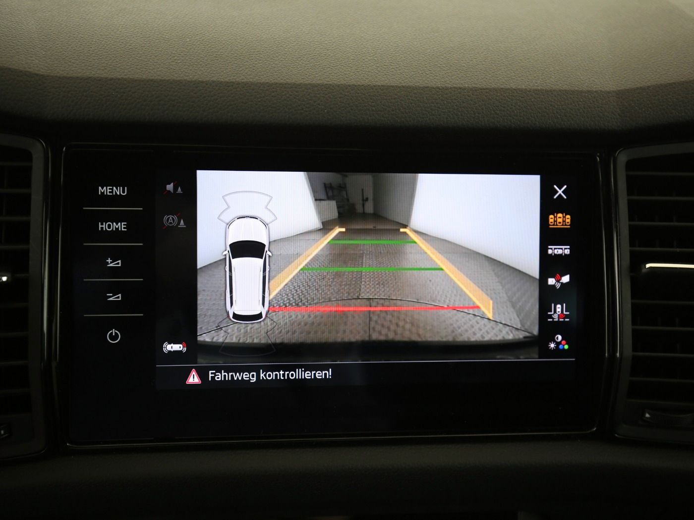 Fahrzeugabbildung SKODA Kodiaq Kodiaq RS 2.0l Bi-TDI 4x4 176kW 7-Gang-DS