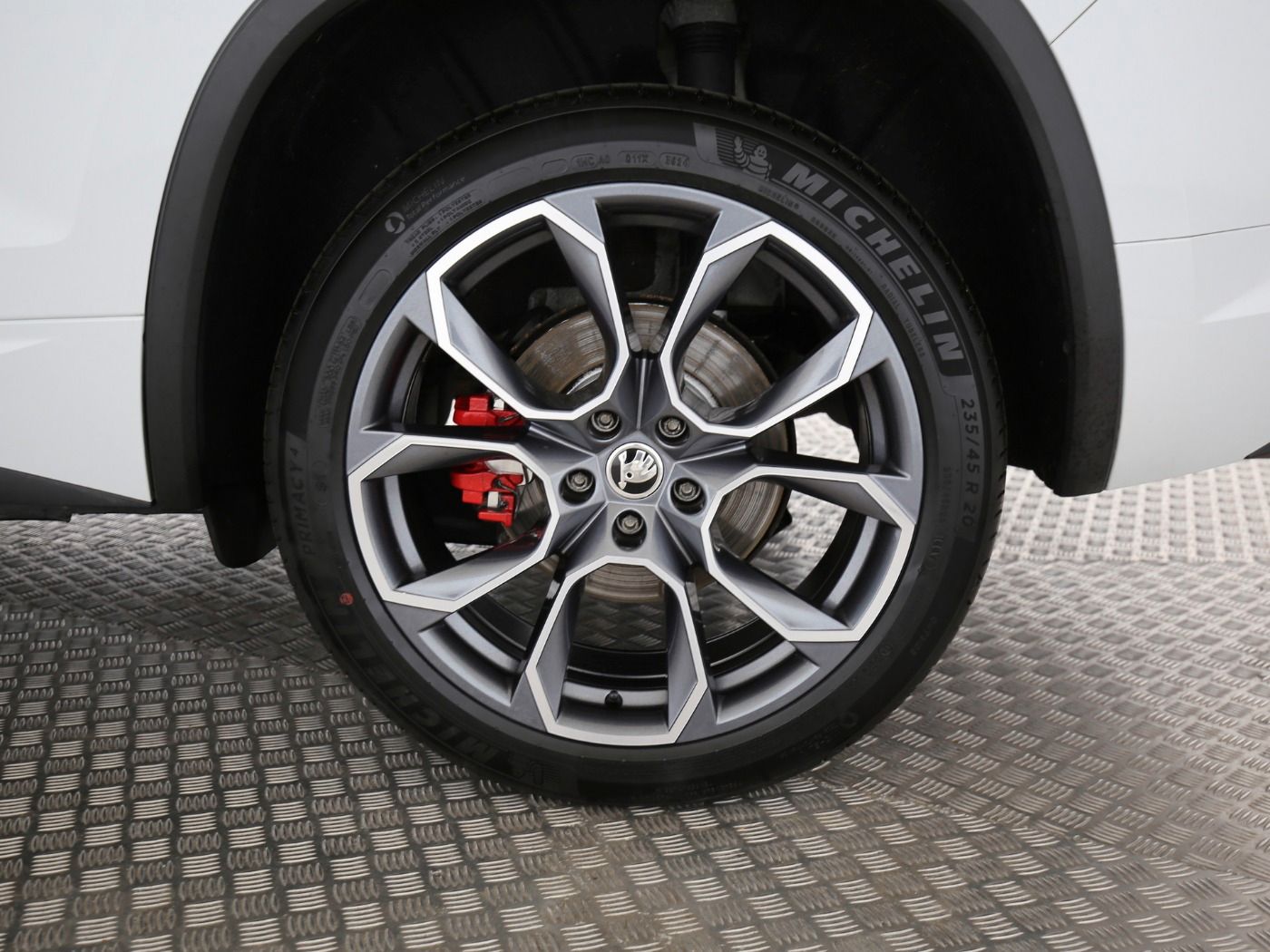 Fahrzeugabbildung SKODA Kodiaq Kodiaq RS 2.0l Bi-TDI 4x4 176kW 7-Gang-DS