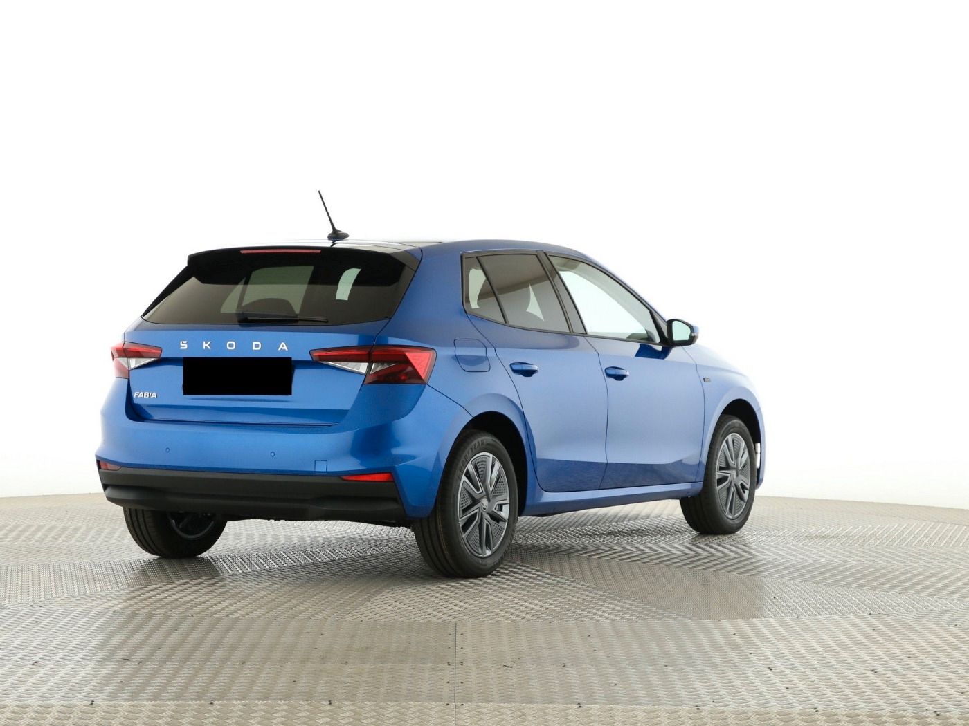 Fahrzeugabbildung SKODA Fabia 1.0 TSI Tour LED|Navi|VirtualCP|DynLicht