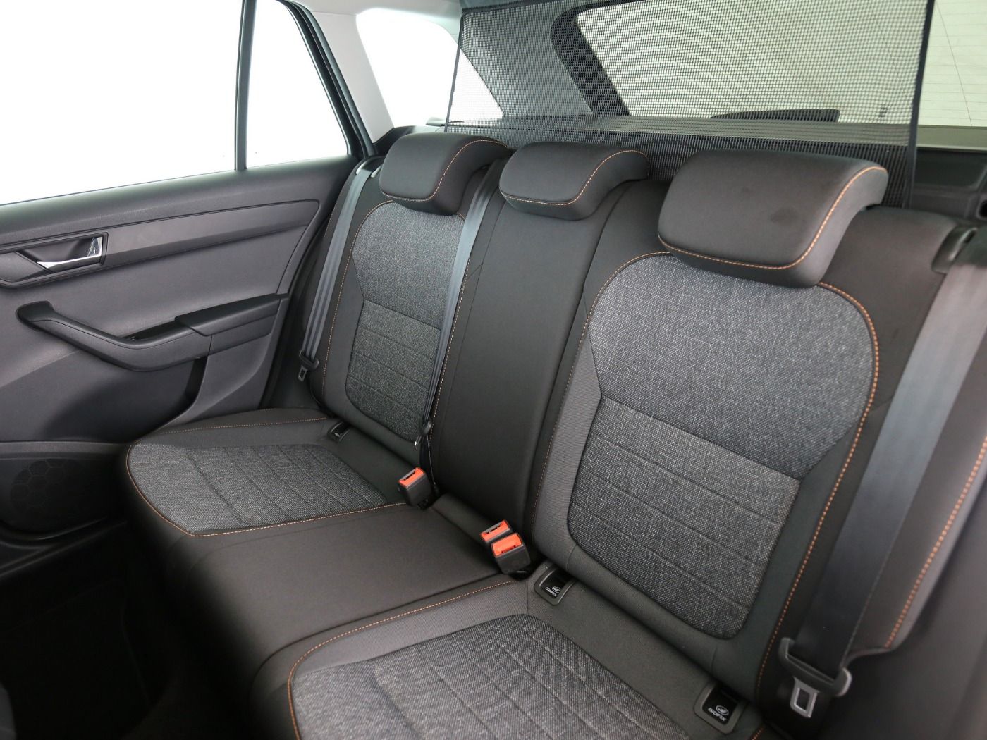 Fahrzeugabbildung SKODA Fabia Combi 1.0 TSI Clever Best of Pano|SD|ACC