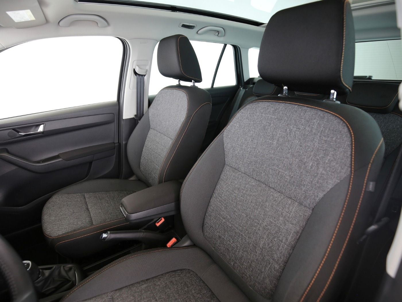 Fahrzeugabbildung SKODA Fabia Combi 1.0 TSI Clever Best of Pano|SD|ACC