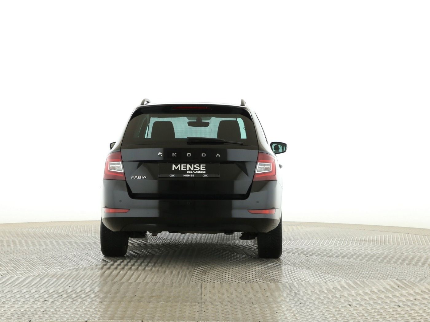 Fahrzeugabbildung SKODA Fabia Combi 1.0 TSI Clever Best of Pano|SD|ACC