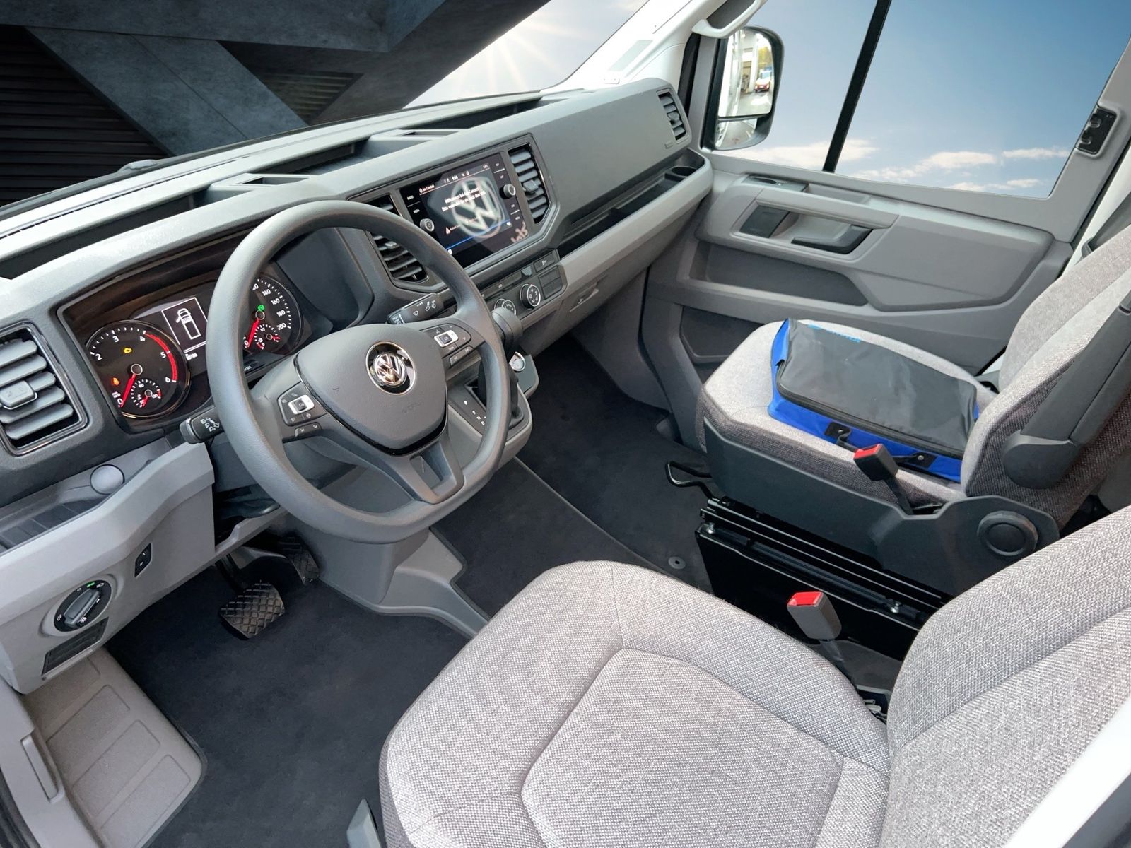 Fahrzeugabbildung Knaus Van Ti Plus 700 LF Plainum AUT