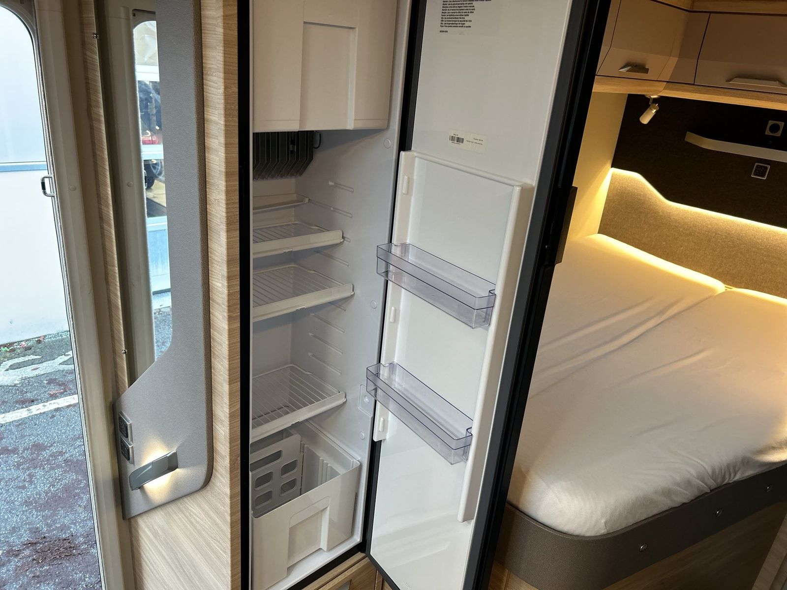 Fahrzeugabbildung Knaus Van Ti Plus 700 LF Plainum AUT