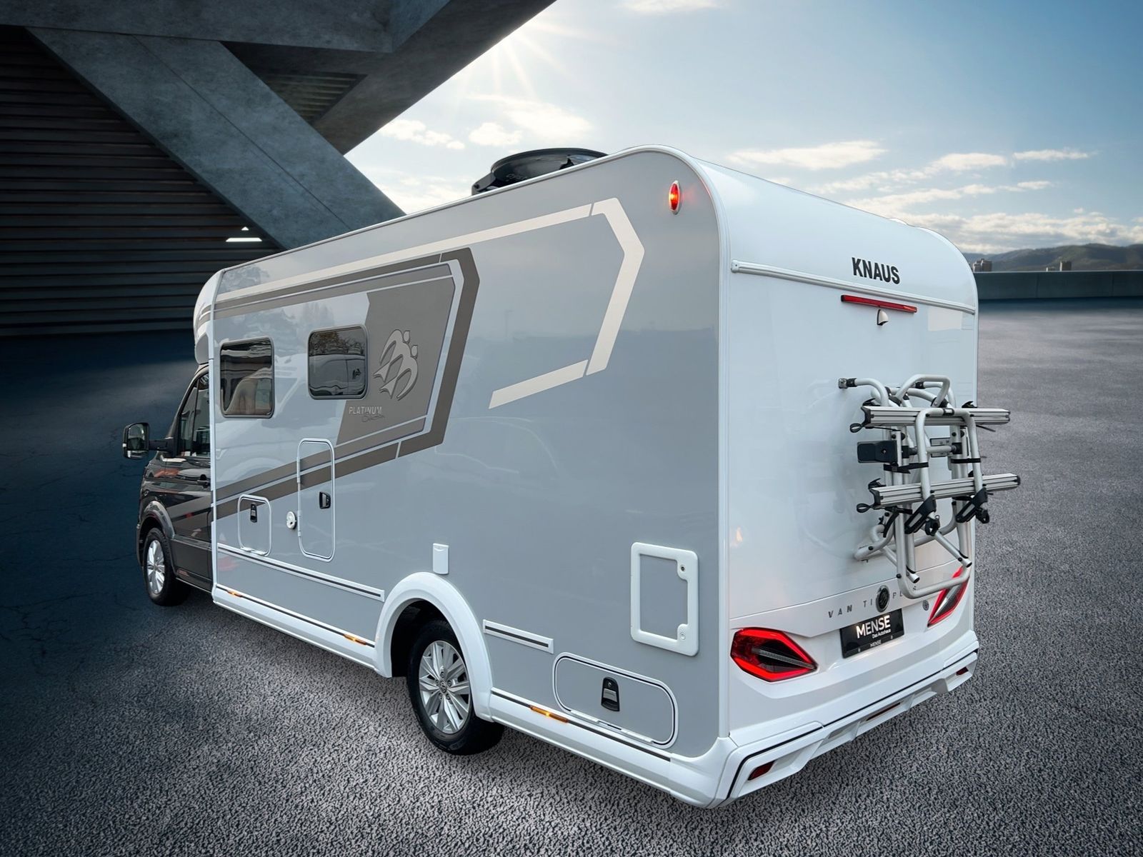 Fahrzeugabbildung Knaus Van Ti Plus 700 LF Plainum AUT