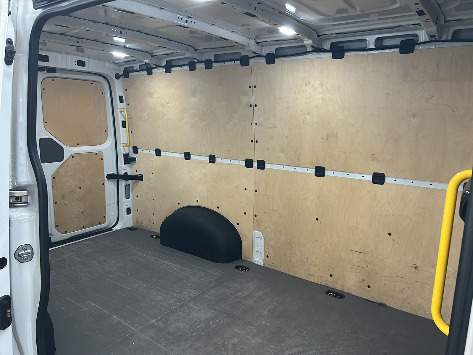 Fahrzeugabbildung Volkswagen Crafter 35 Kasten EcoProfi Motor: 2.0 l TDI EU6