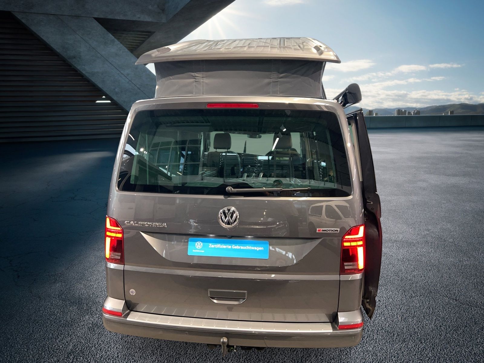 Fahrzeug autohaus mense Fahrzeugabbildung Volkswagen California 6.1 Ocean Aufstelldach Motor: 2.0 l T