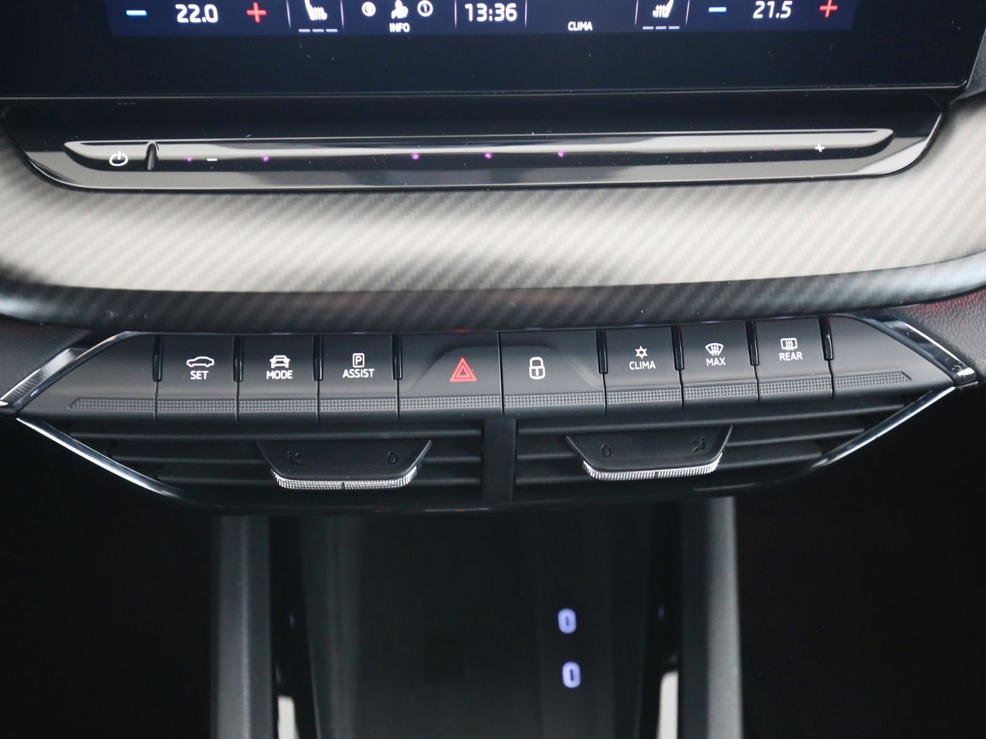 Fahrzeug autohaus mense Fahrzeugabbildung SKODA Octavia Combi Octavia Combi RS 2.0l TSI 180kW 7-