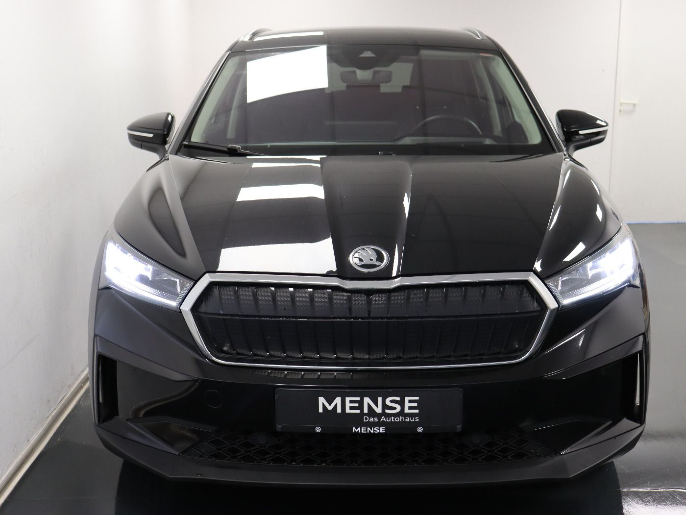 Fahrzeug autohaus mense Fahrzeugabbildung SKODA Enyaq iV 80 |AHK|4xSHZ|FLA|ACC|HUD|KeyLess|Navi
