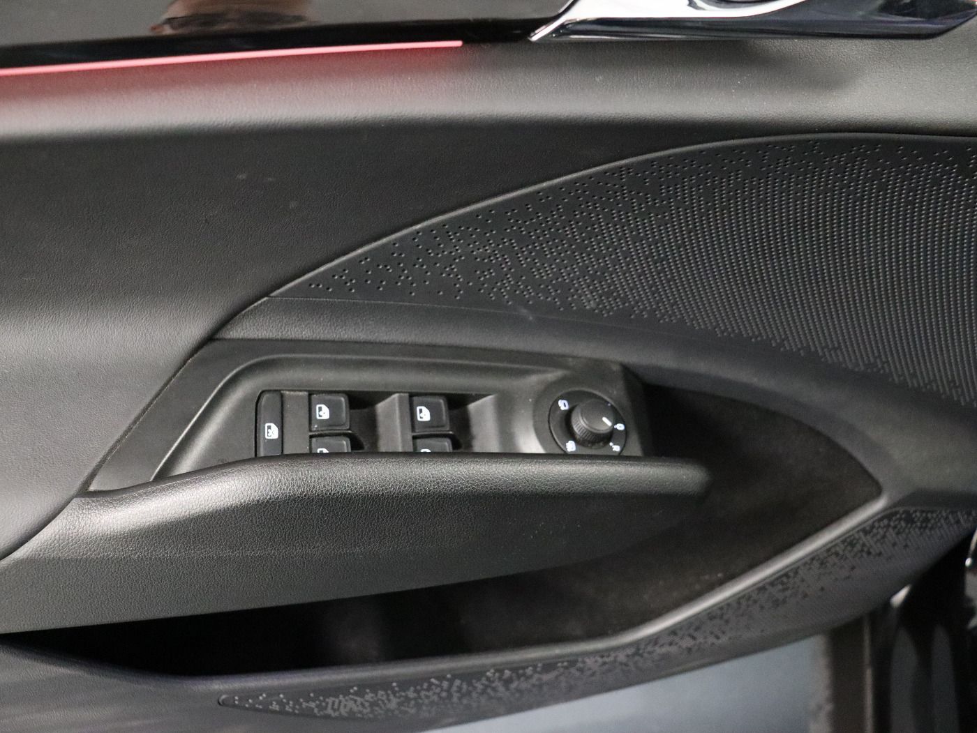 Fahrzeug autohaus mense Fahrzeugabbildung SKODA Enyaq iV 80 |AHK|4xSHZ|FLA|ACC|HUD|KeyLess|Navi