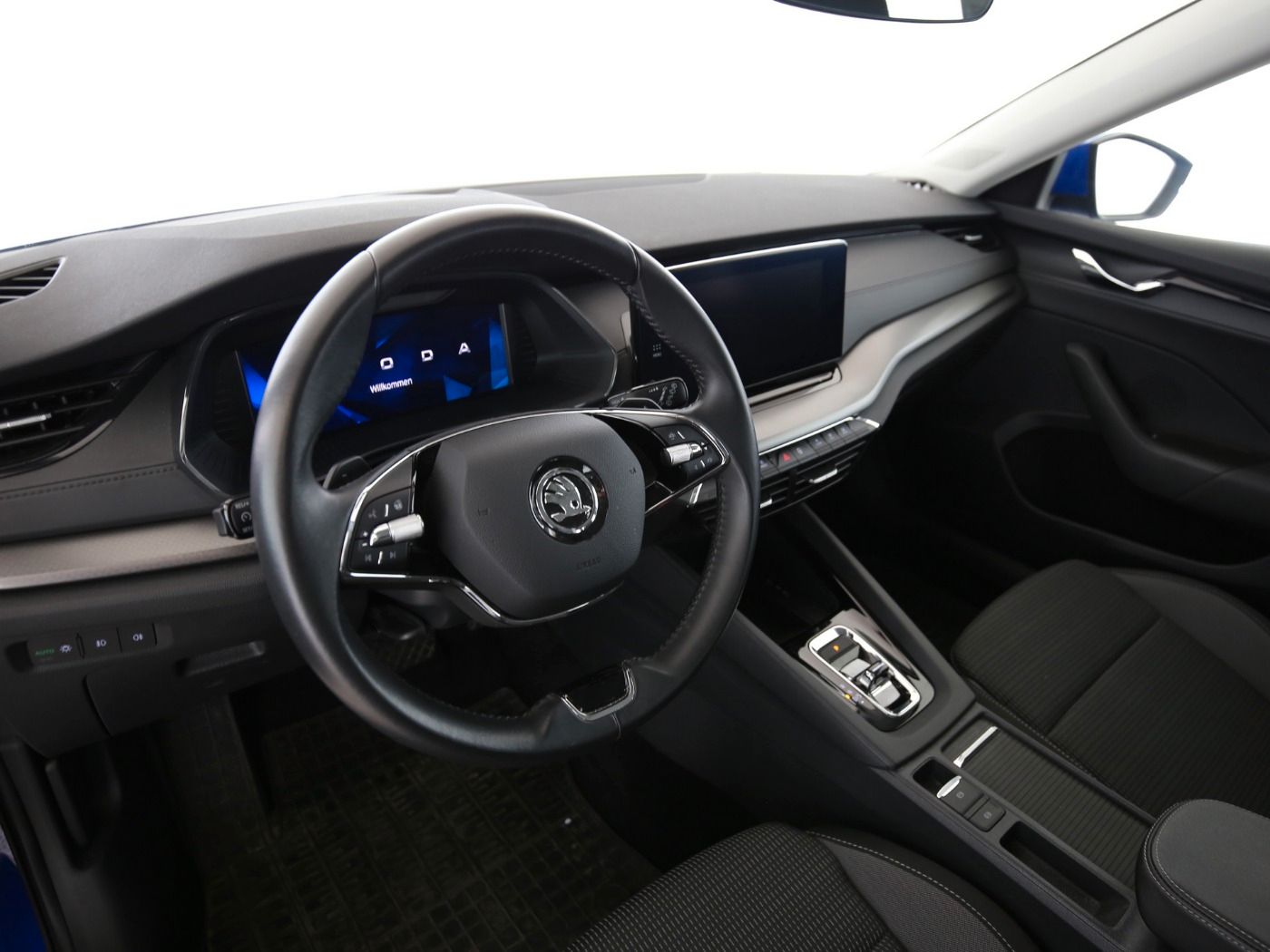 Fahrzeugabbildung SKODA Octavia Combi iV 1.4 TSI Ambition DSG LED|Navi|P
