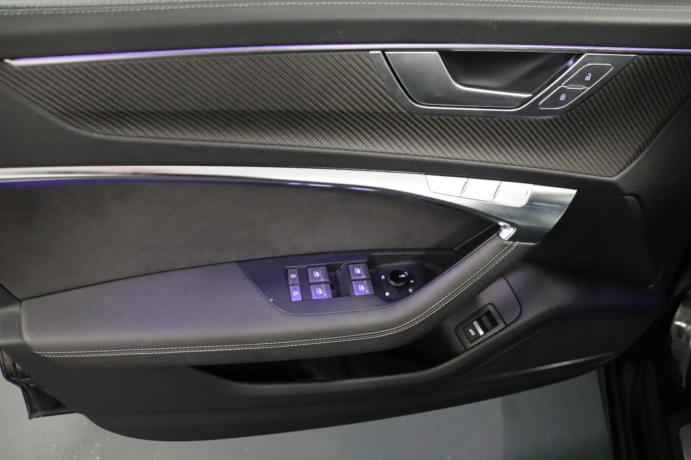 Fahrzeugabbildung Audi S6 Avant |Matrix|Luft|Pano|ACC|STH|SoftClose|HUD