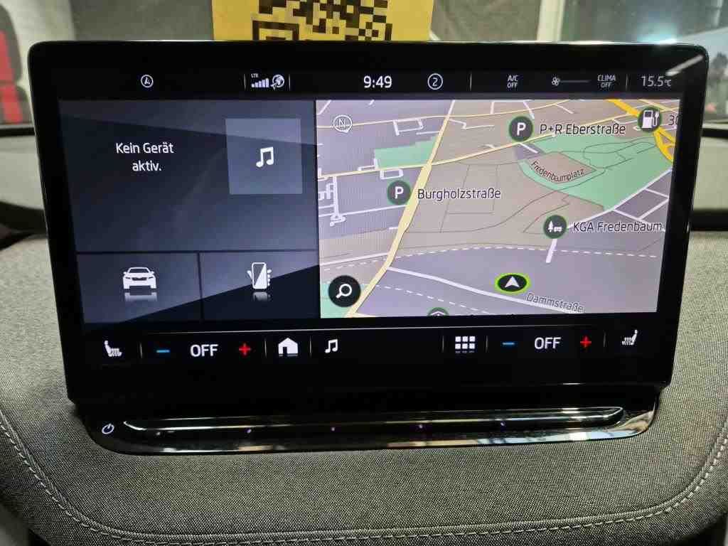 Fahrzeugabbildung SKODA Enyaq 60 Loft ACC|LED|Navi|VirtualCP|Akustikglas